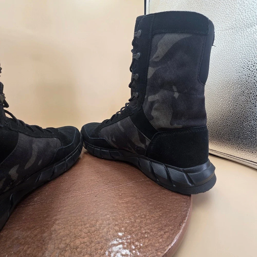 Oakley Light Assault 2 Tactical Boots Mens 11.5 Black Multicam 11188 Camo Suede